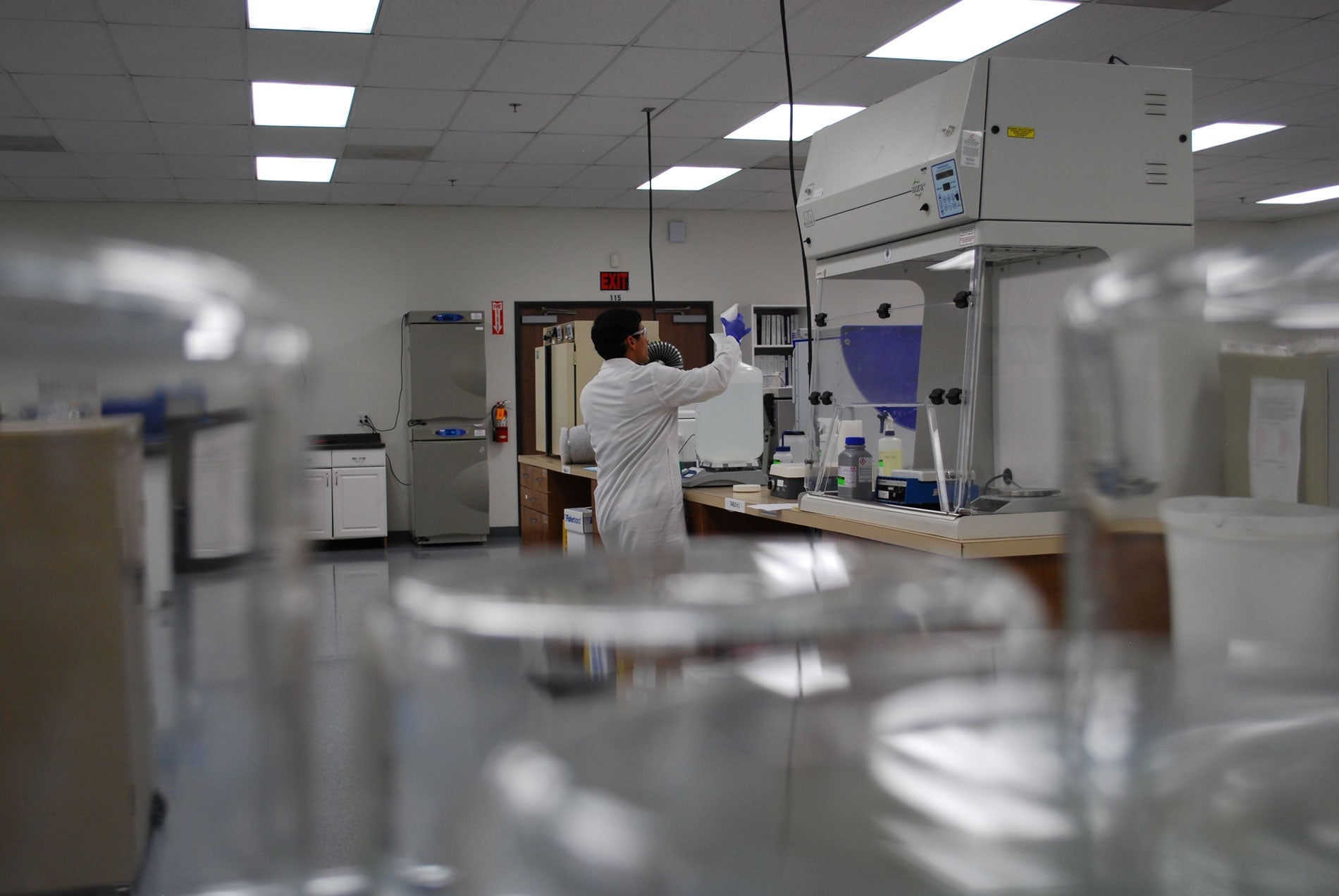 Scripps Research licenses urine dipstick test for river blindness to IVD Research